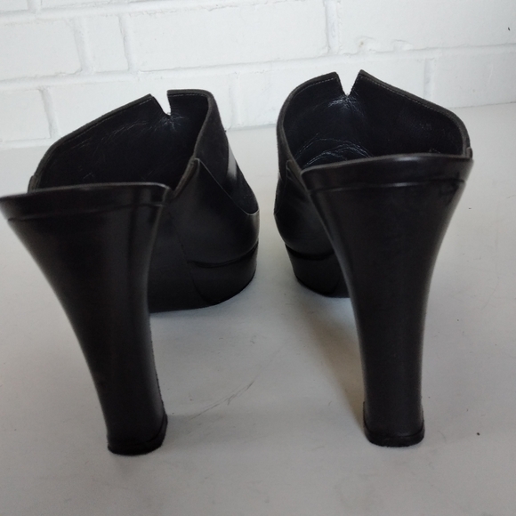 Stuart Weitzman mules black suede sz 8 - Picture 3 of 7